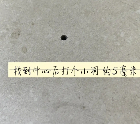 惠农瓷砖空鼓维修公司专业解答在瓷砖铺贴过程中，如果砂料搅拌不均匀，将会带来以下问题